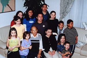 036-IsabelLuisitoGrandchildren2001